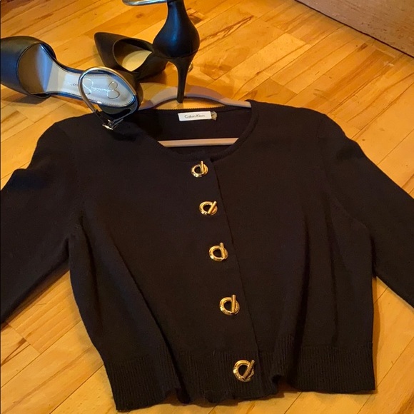 Calvin Klein Tops - Calvin Klein knit Top with fun buttons